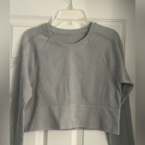 AERIE ATHLETIC CROPPED LONGSLEEVE